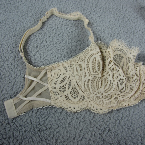 Victoria's Secret Bras  size 32DDD Dream Angles Push-up unlined lace underwire - Picture 4 of 16